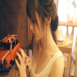 青青草视频在线观看：探索绿色视界的奥秘与应用